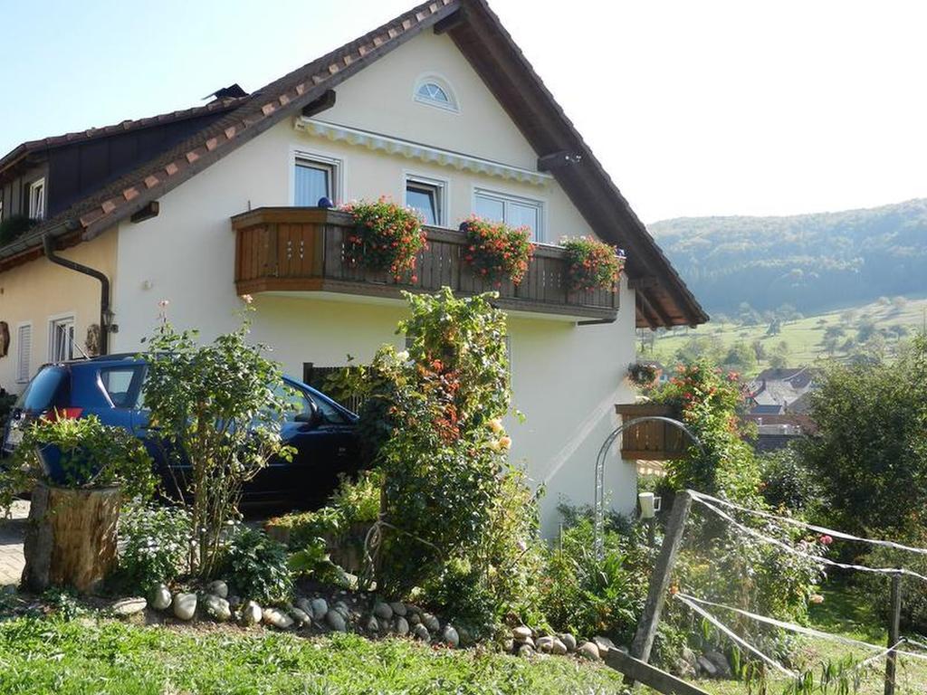 Ferienwohnung Anne Rüdlin Badenweiler Exterior foto